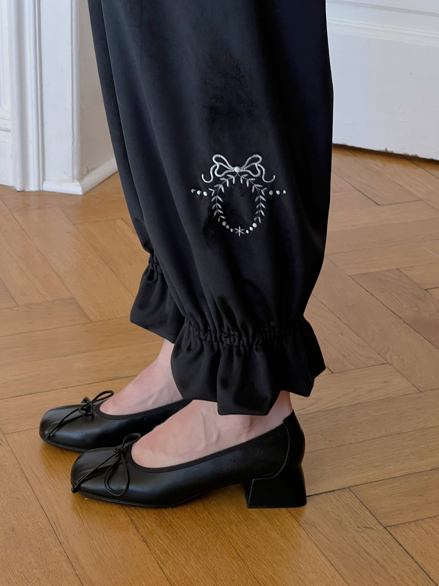 Black velvet set