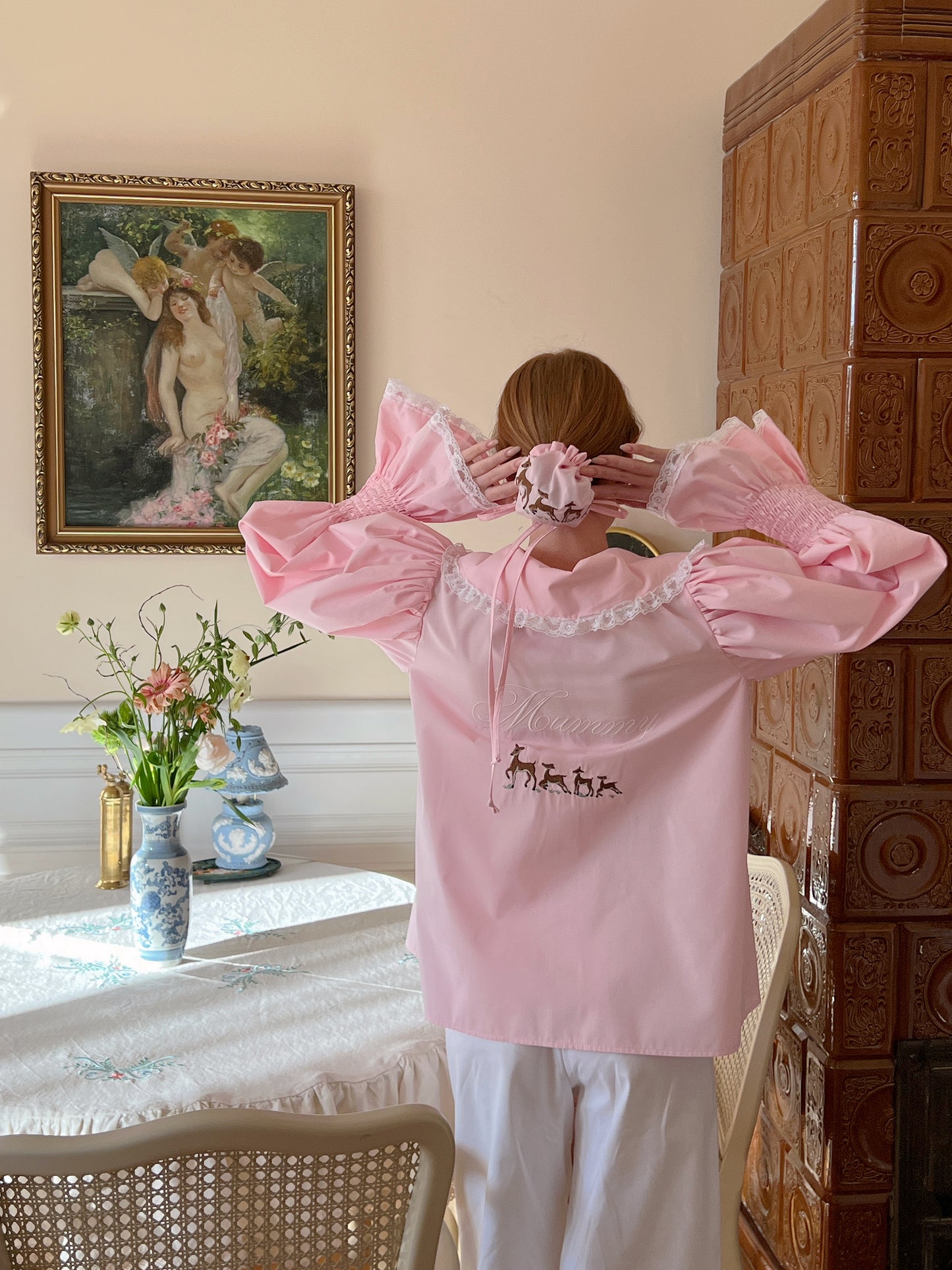 Baby pink mummy shirt