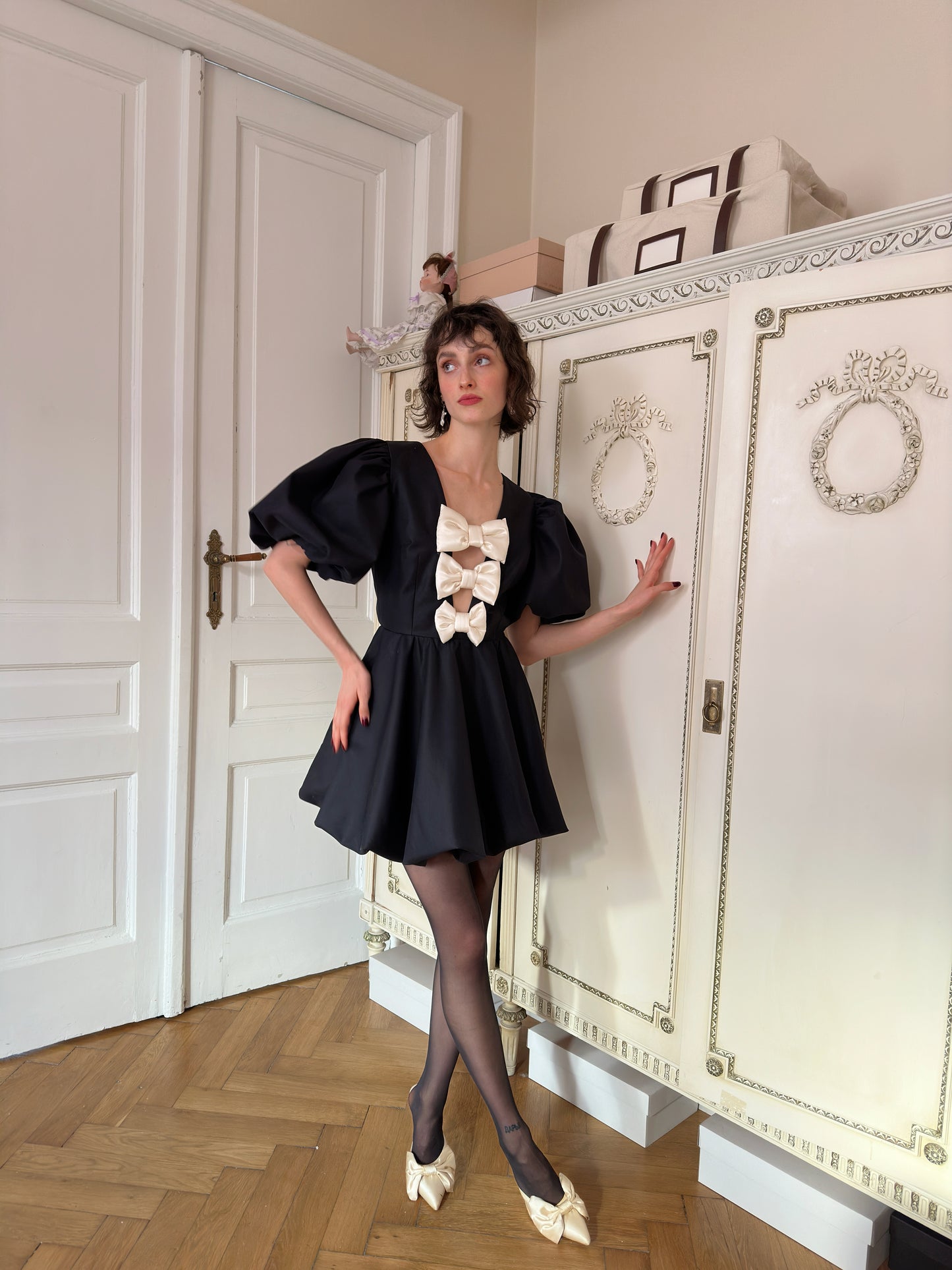 Bow dress