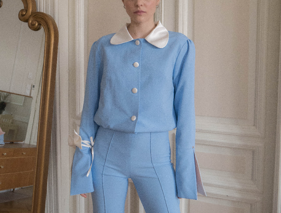 Babyblaue Schleifenhose