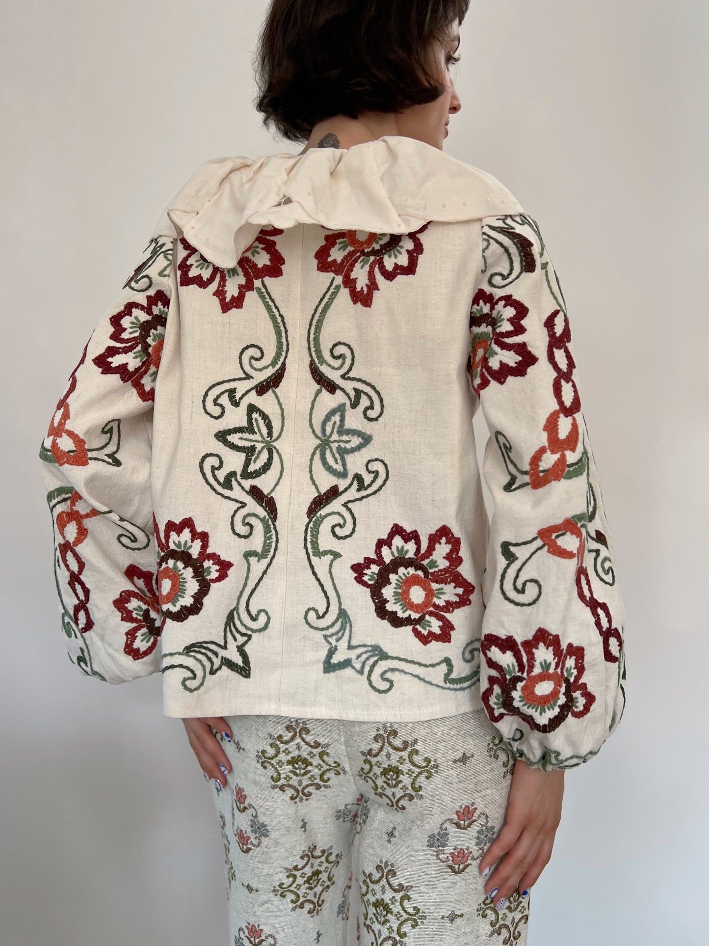 Reworked embroidery floral linen shirt