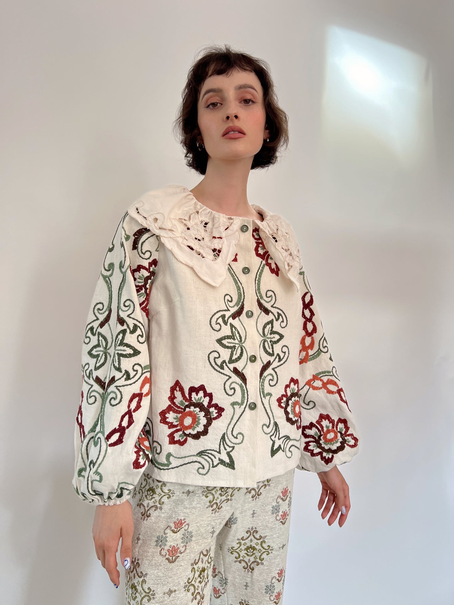 Reworked embroidery floral linen shirt