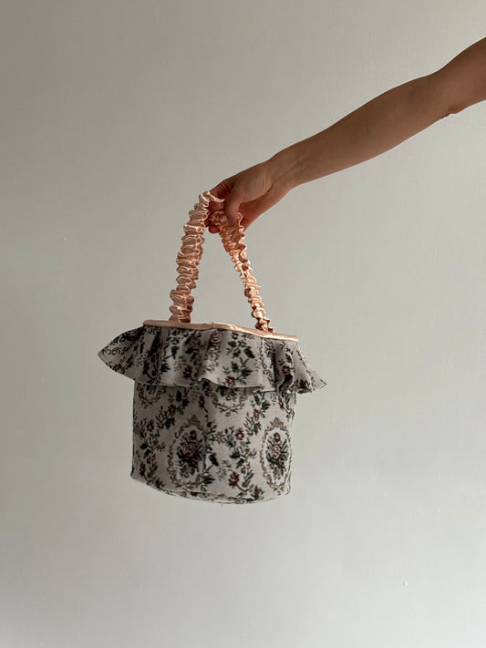 Floral basket