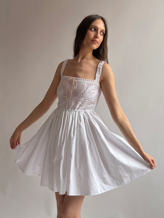 Crochet swans dress