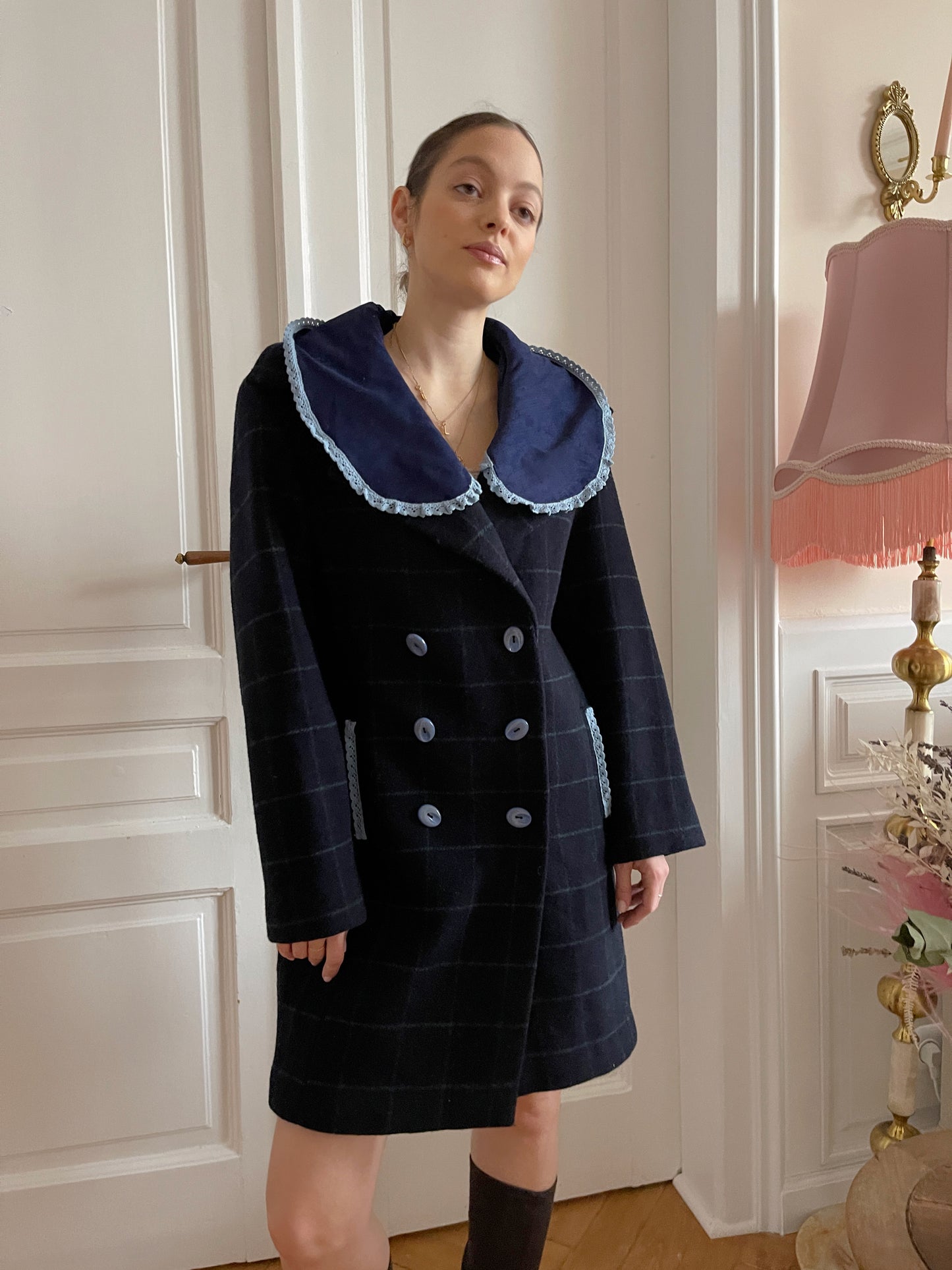 Manteau en laine vintage retravaillé avec col ajouté